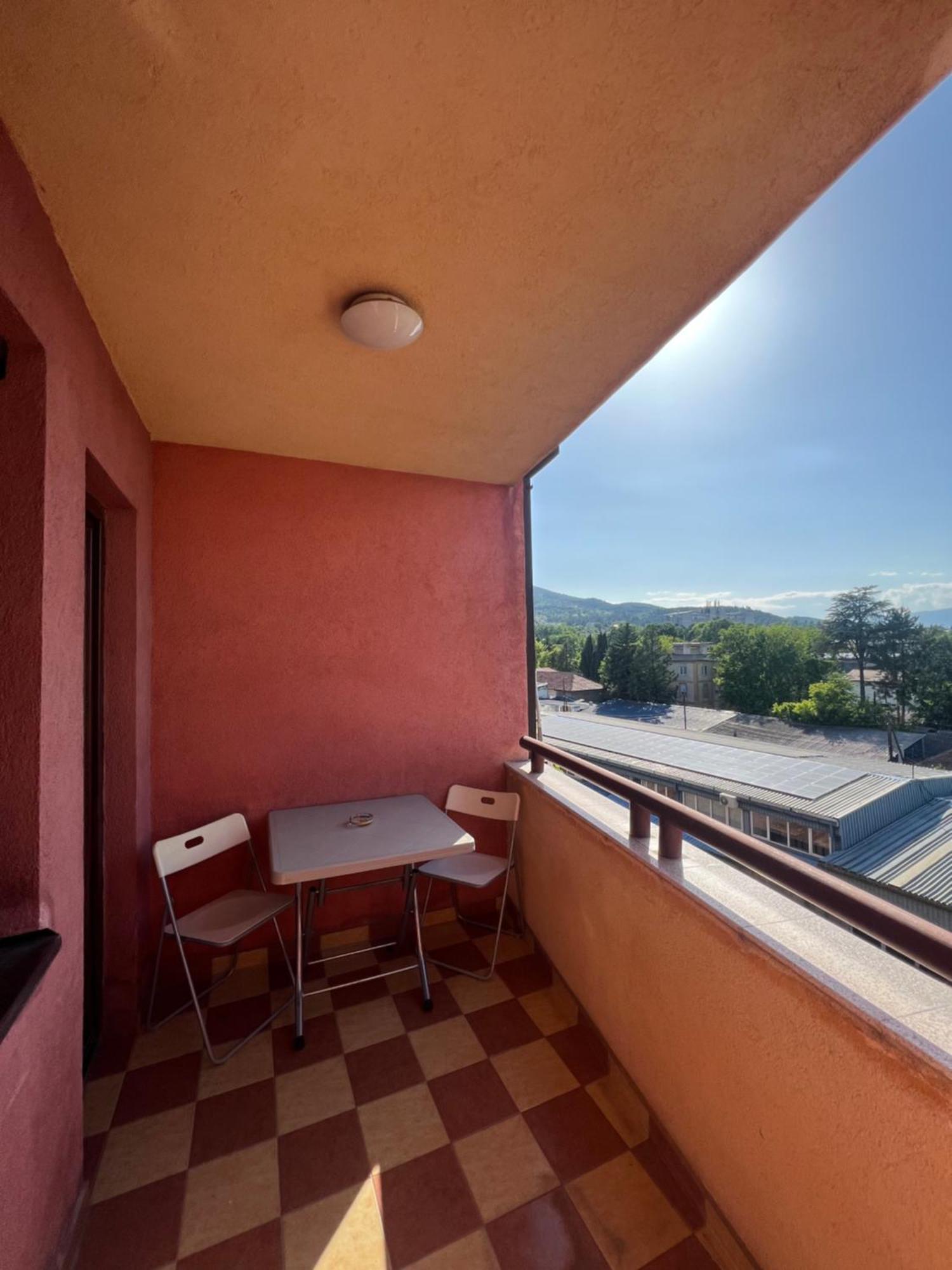 סקופיה Cozy, Modern Apartment In The Center Of The City! מראה חיצוני תמונה